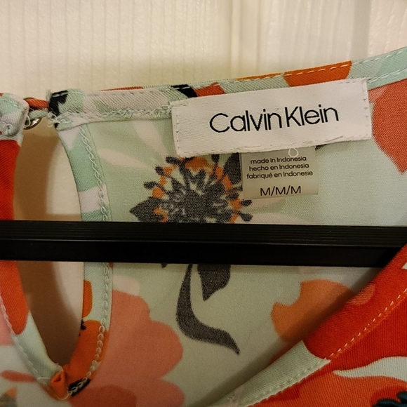 Top / Haut Calvin Klein brand new M - Picture 3 of 4